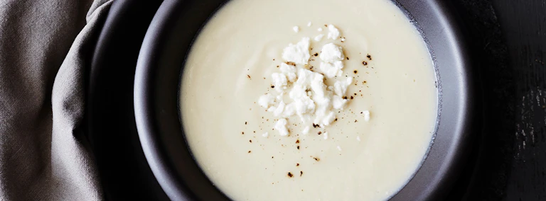 Recept: Bloemkoolsoep met mosterd en ricotta