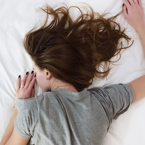 Een expert legt uit: Waarom je 's ochtends moe wakker wordt